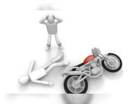 Pengendara Beat Belok Mendadak, Pengendara Vixion Tersungkur 