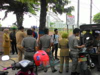 PKL di Taman Rajekwesi Ditertibkan