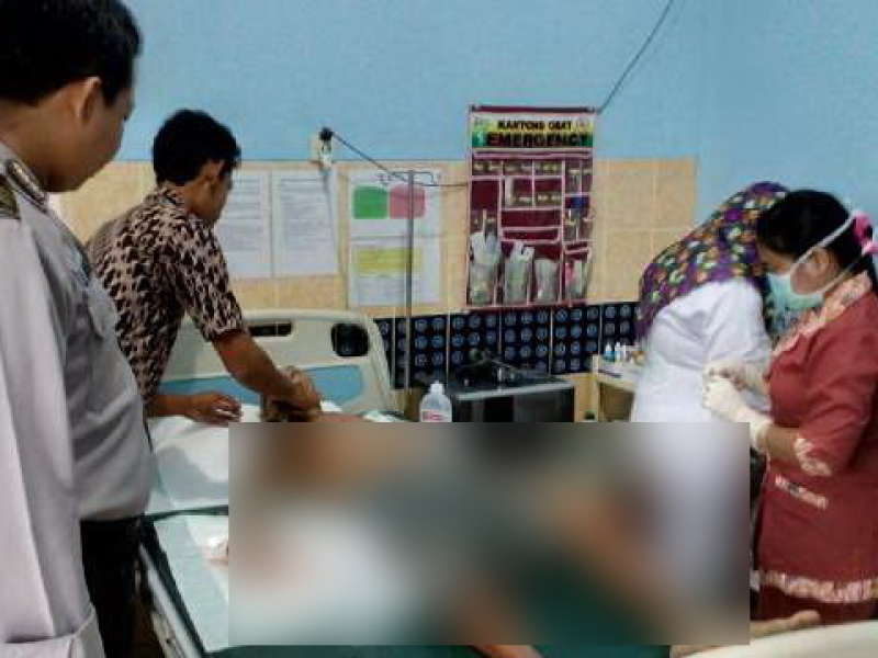 Ditabrak Motor, Seorang Kakek Luka-Luka