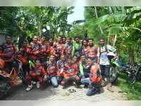 Sopan di Jalan Liar di Hutan