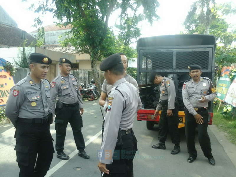 30 Polisi Amankan Peresmian GPdI Alfa Omega