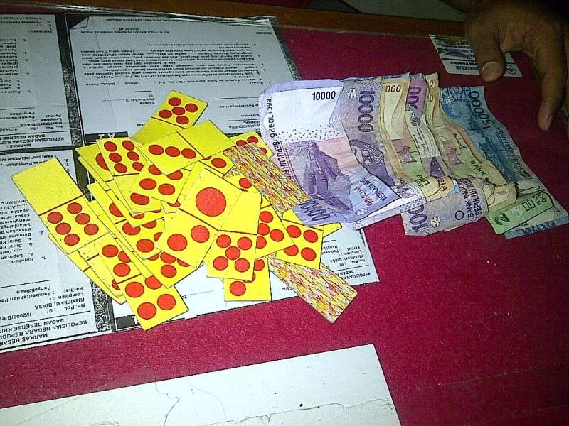 Giliran Tiga Warga Pasinan Diamankan Karena Main Judi