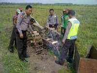 Ditinggal di Sawah, Mesin Traktor Dipreteli Maling