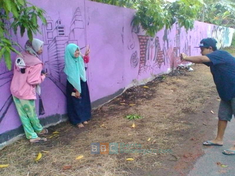 Selfie Dulu, Baru Lanjut Perjalanan