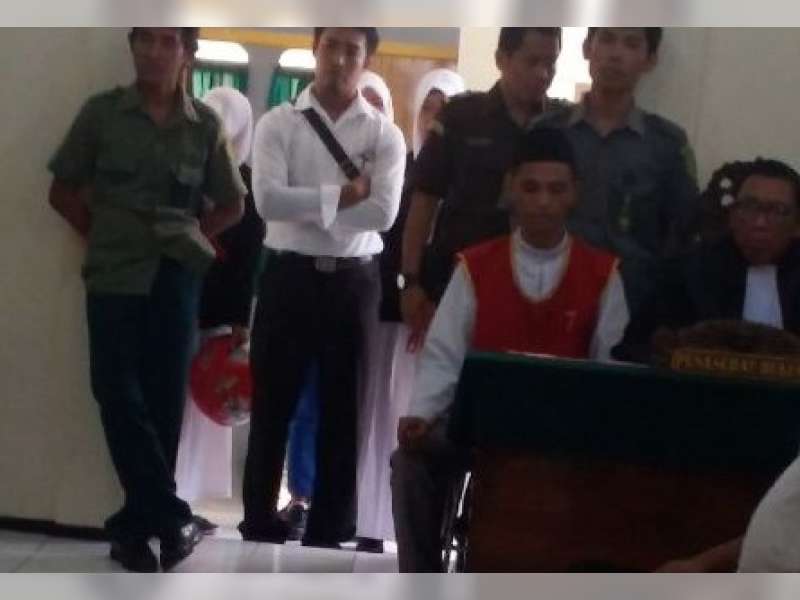 Mat Mugeni, Pelaku Penusukan Pengantin Jalani Sidang 