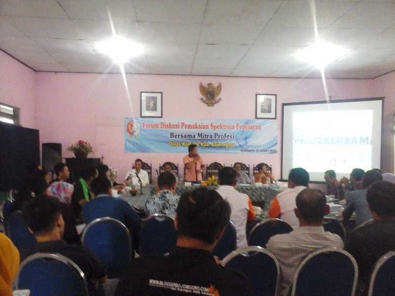 Kominfo Minta Stasiun Radio Mengerti Aturan Penyiaran