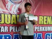 Perenang asal Bojonegoro Boyong 4 Emas dari Kejuaraan Piranha Cup