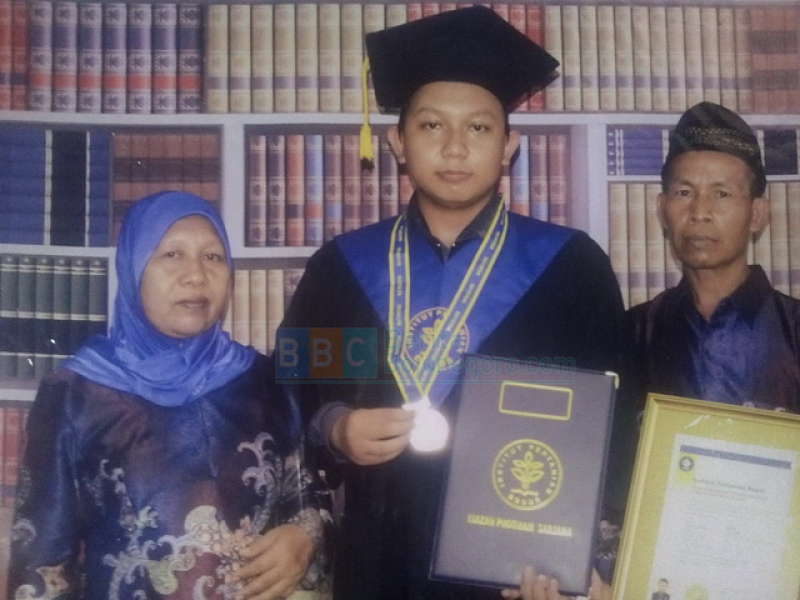 Dari Pelosok Gayam Jadi Lulusan Terbaik IPB