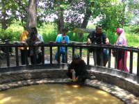 Ada Wisatawan Percaya Air dari Sumur Blekuthuk Sangat Mujarab