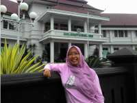 Perempuan Ini Pilih Jadi Blogger daripada Karier Perusahaan