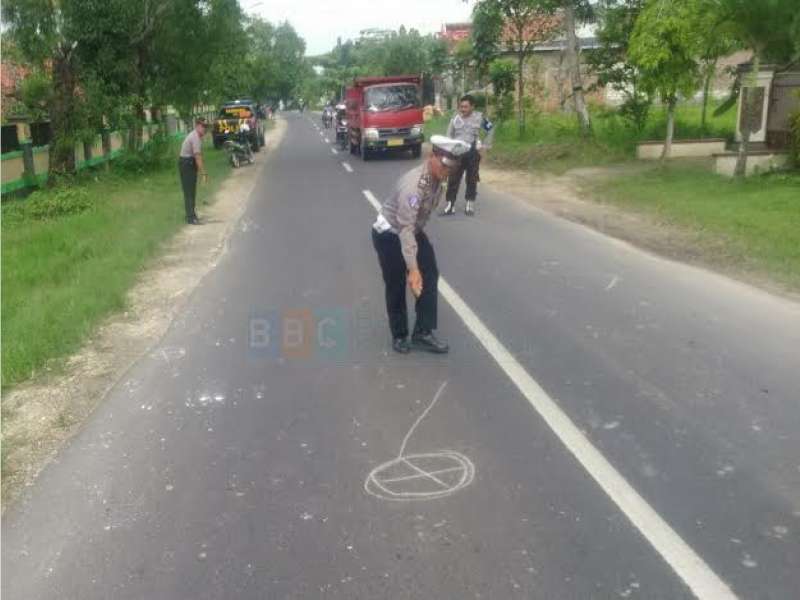 Truk Tabrak Motor, Pengendara Motor Meninggal
