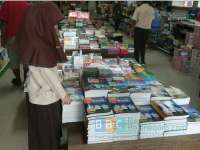 Menjelang Unas, Buku Panduan Soal Banyak Dicari Pembeli