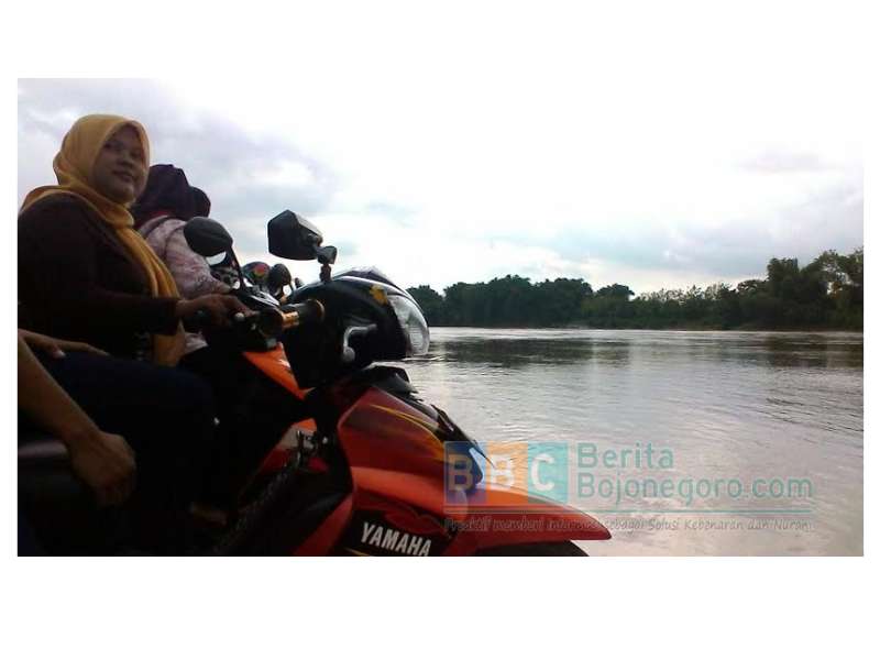 Air Bengawan Solo Surut, Warga Masih Waspada