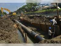 Warga Baureno Protes Pemasangan Pipa Gas 