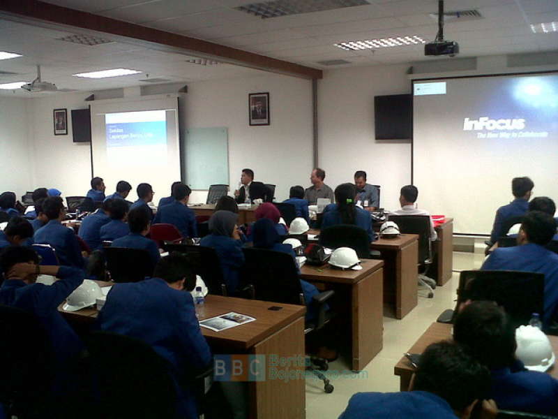 110 Mahasiswa ITS Kunjungi Lapangan Banyuurip