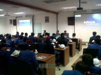 110 Mahasiswa ITS Kunjungi Lapangan Banyuurip