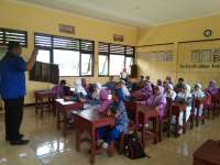 PMI Sosialisasi Pola Hidup Bersih dan Sehat di SDN Tulungrejo