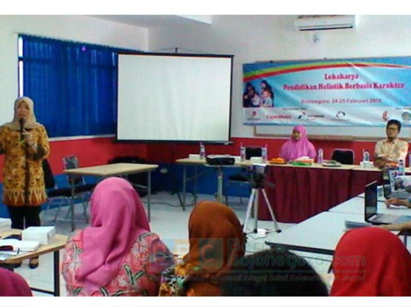 30 Guru RA Ikuti Lokakarya Pendidikan Holistik Berbasis Karakter