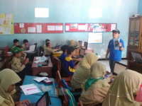 Jurnalis Mengajar Kampung Ilmu Hadirkan Mantan Jurnalis Detik.com