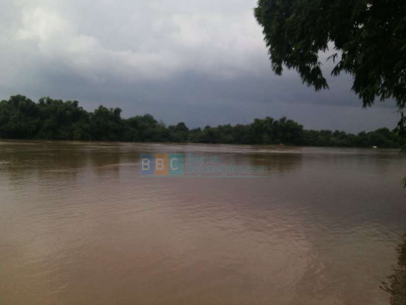 Update Status TMA Bengawan Solo || Minggu (28/02) Pukul 21.00 WIB