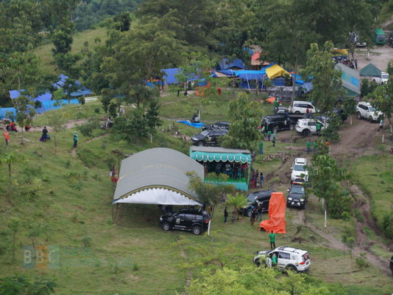 Pajero Indonesia One Touring dan Bakti Sosial di Bojonegoro