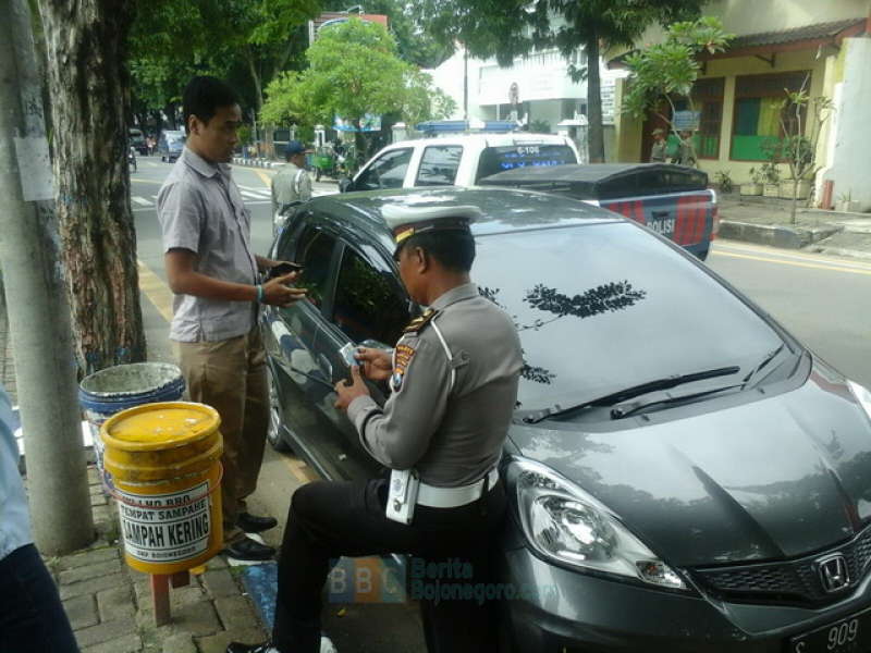 Polres Bojonegoro Lakukan Sosialisasi Tentang Operasi Simpatik 2016