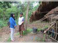   Lebih Memilih Tinggal di Gubuk Daripada Bersama Anak