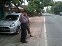 Diduga Mengantuk, Vixion Tabrakan dengan Granmax di Padangan