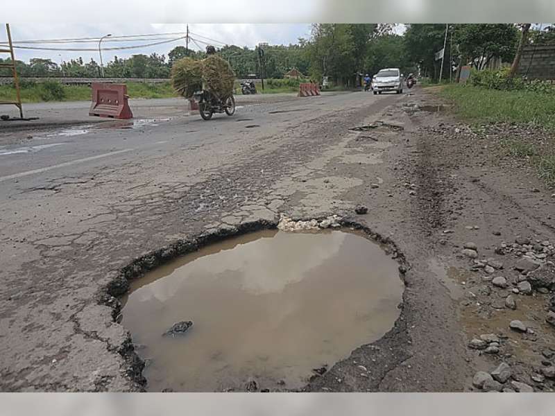 Jalur Minyak Rusak Berat Dikeluhkan Warga