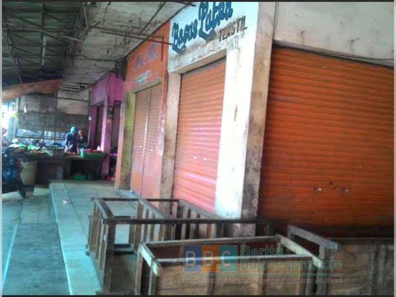 Karena Gerhana Matahari, Aktivitas Pasar Sepi