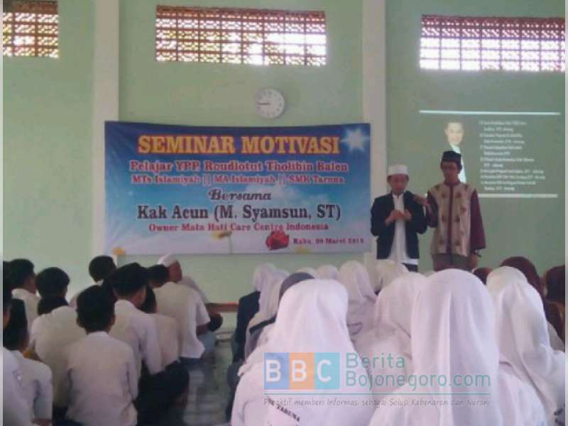 Meski Libur, Pondok Roudhotut Tholibin Gelar Shalat Gerhana