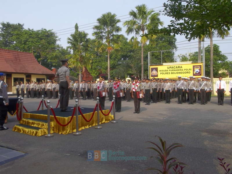 Hari ini, 30 Anggota Polri Jalani Wisuda Purnawira