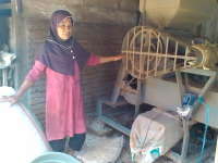 Dulu Pengasong Kacang Goreng di Terminal, Kini Beromzet 10 Juta Sebulan