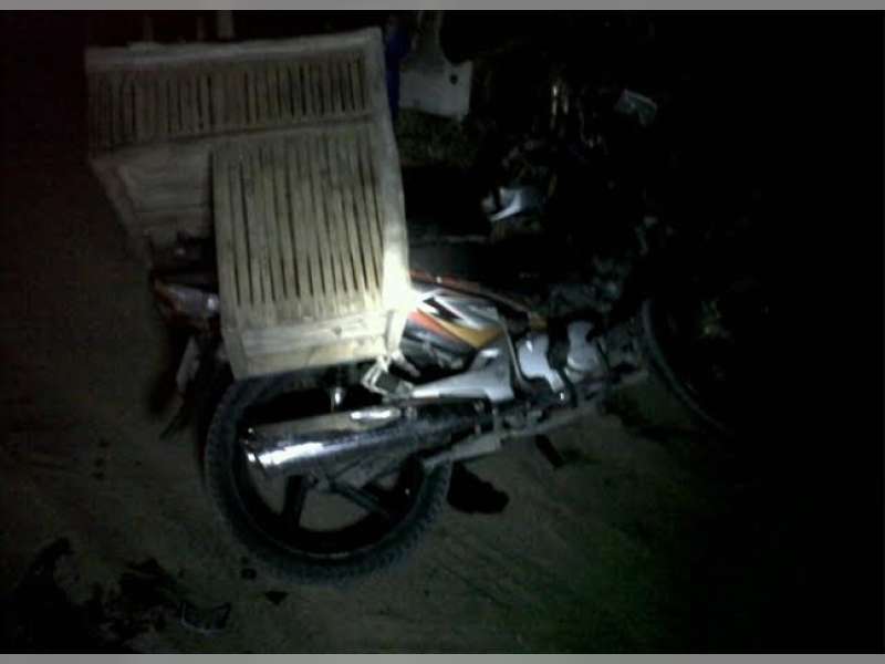 Diduga Masih Ngantuk, Tukang Sayur Tabrak Truk Gandeng Hingga Tewas 