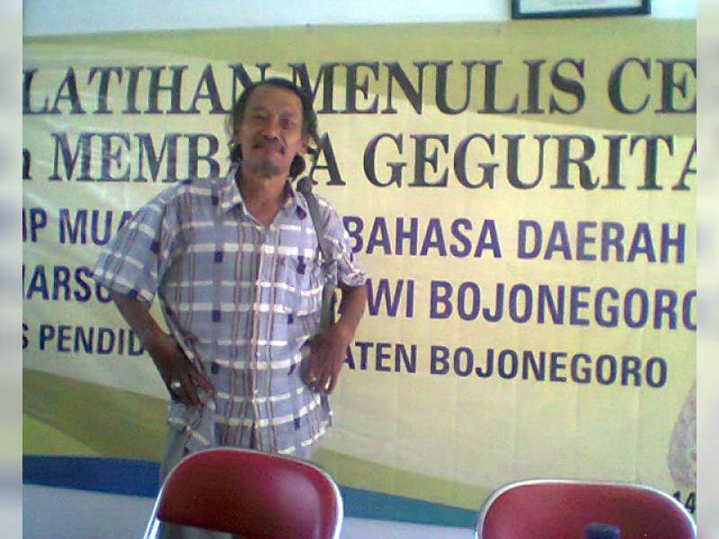 Sastrawan Nyentrik dari Bojonegoro Barat