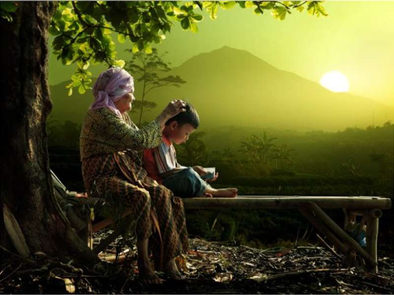 Bangku dan Kisahmu Ibu