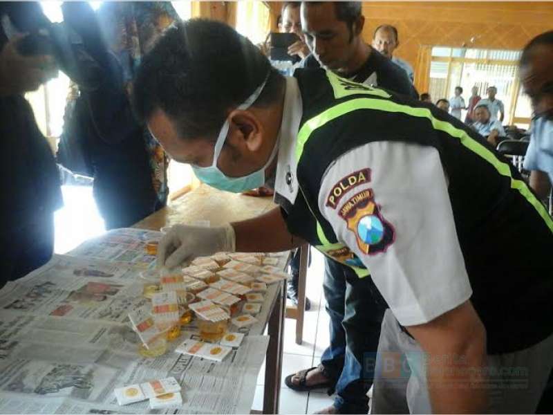 Pastikan Bebas dari Narkoba, Lapas Bojonegoro Gelar Tes Urine
