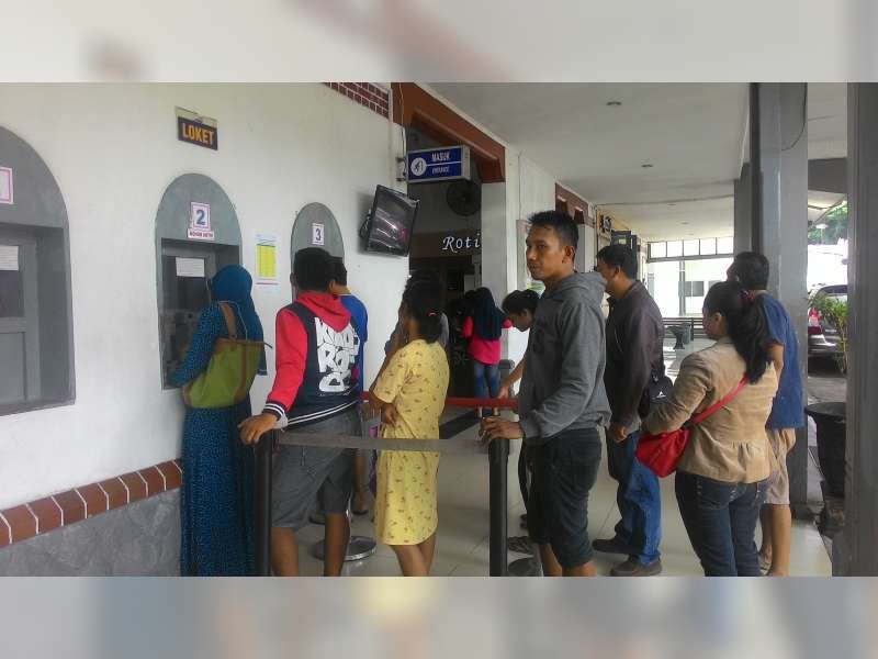 Liburan Panjang Akhir Pekan, Penumpang KA Naik 20 Persen 