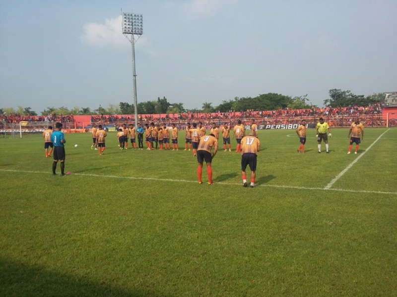 Untuk Sementara Persibo Unggul 1-0 atas Persewangi