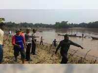 Warga Baureno Memprotes Aktivitas Tambang Pasir Warga Plumpang Tuban