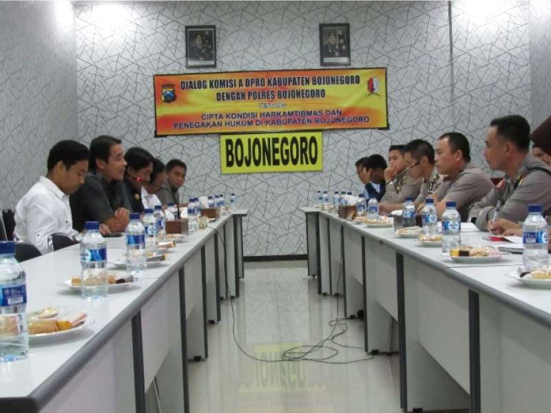 Komisi A Menggelar Rapat dengan Polres Terkait Penegakan Hukum di Bojonegoro