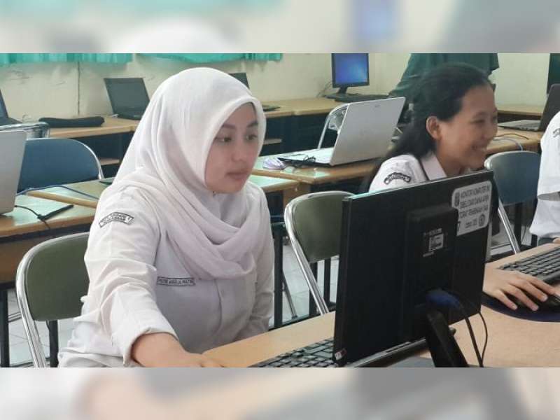 Diknas Belum Menerima Laporan Siswa Melaksanakan UN di RS dan  Lapas