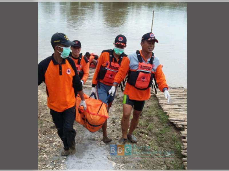 BPBD Evakuasi Jenazah Orang Hanyut di Bengawan Solo Wilayah Kalitidu