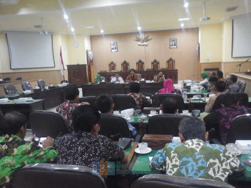 Ada Usulan, Boleh Libatkan Pihak Ketiga dalam Perekrutan Perangkat Desa