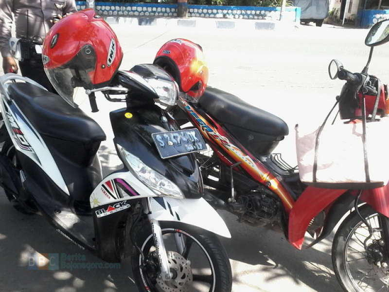 Hindari Operasi Polantas, Perempuan ini Malah Celaka