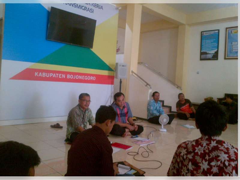 Hari Buruh, Disnakertransos Buka Posko Aduan 