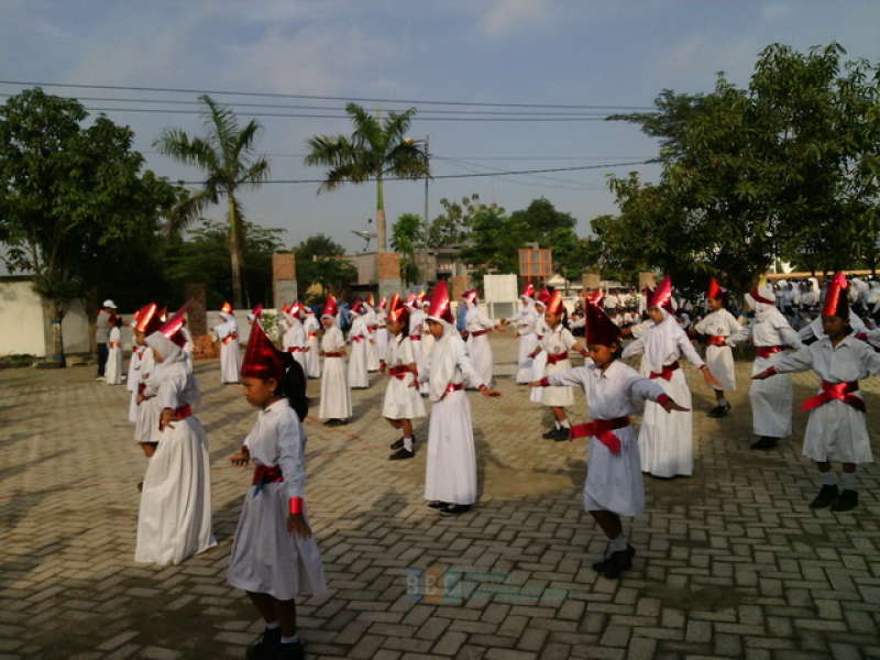 Dibuka Tari Jula-Juli dan Ditutup Seni Reog