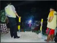 Truk Muat Katul Terperosok di Sungai Suren Purwosari