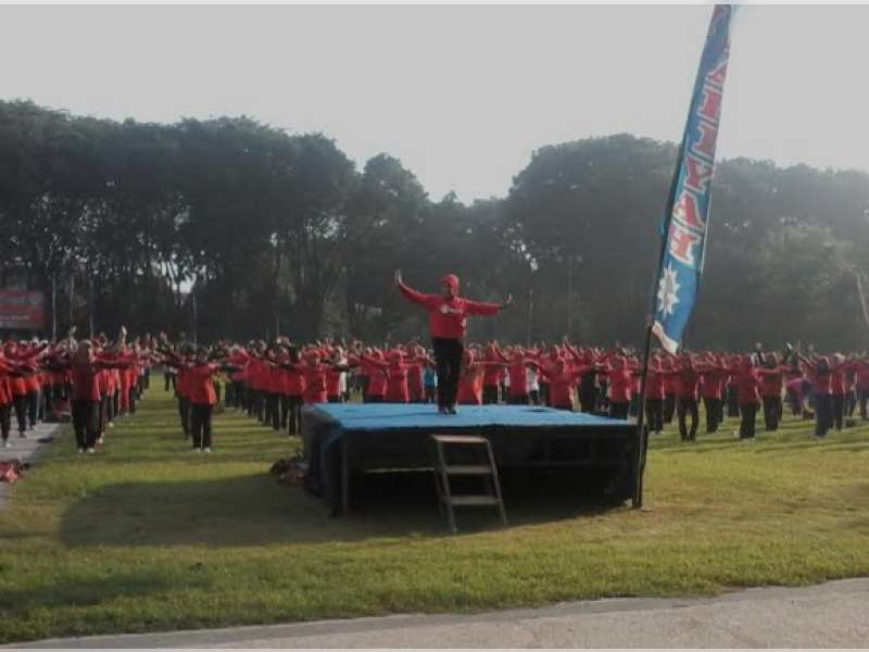 Peringati Hari TB se-Dunia, Aisyiyah Bojonegoro Gelar Senam Massal 