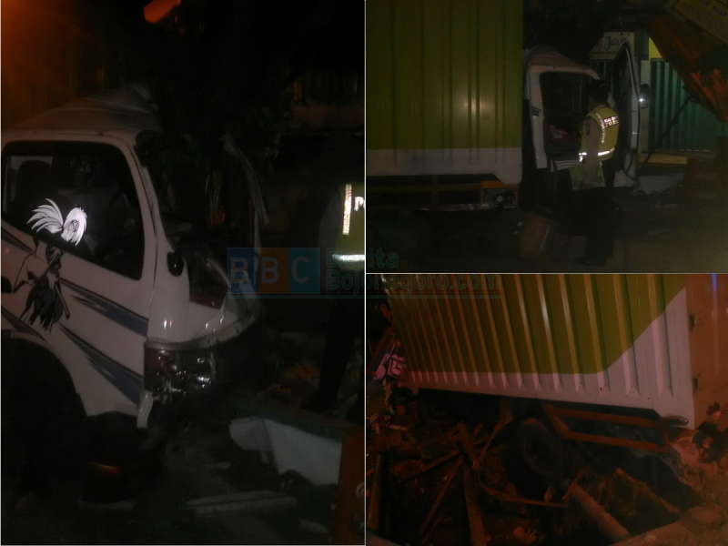 Sopir Mengantuk, Mobil Boks Hantam Tembok Pembatas Jembatan